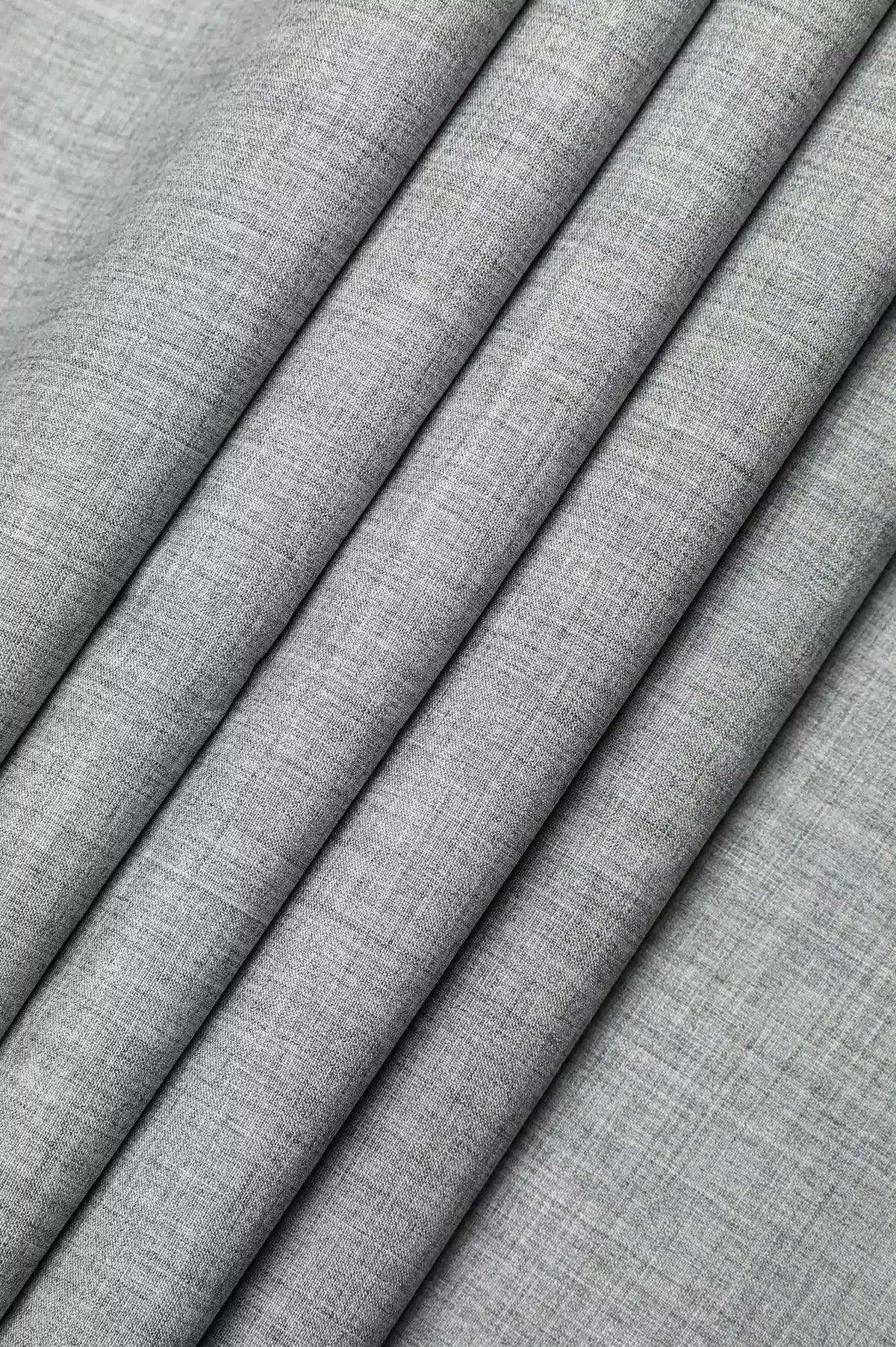 Men’s Unstitched Suits