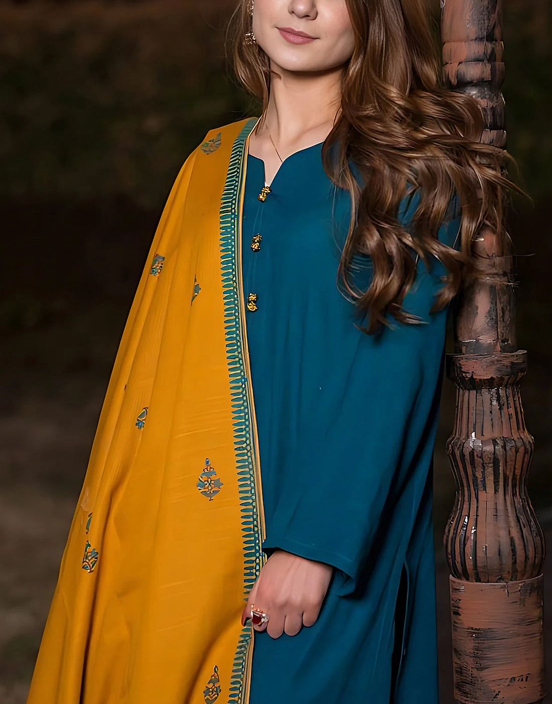 A Sling Premium Winter Dhanak 3PC Unstitched Fabric with Pashmina