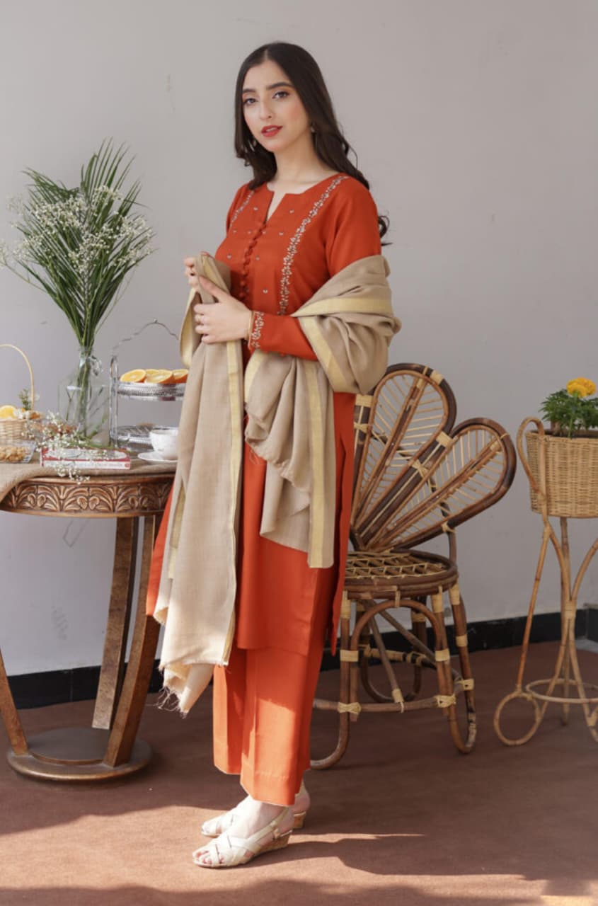 A Sling Elegant Dhanak 3PC Unstitched Winter Fabric with Pashmina