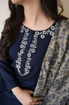 A Sling Winter Dhanak 3PC Suit with Embroidered Detailing & Pashmina Shawl