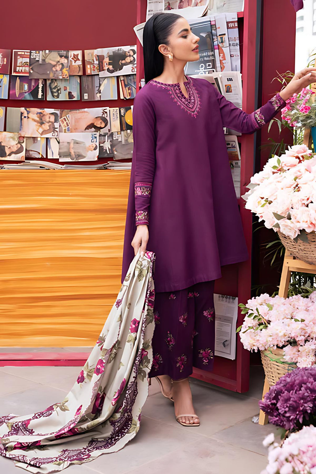 URGE Elegant Winter Dhanak 3PC Suit with Pashmina Shawl