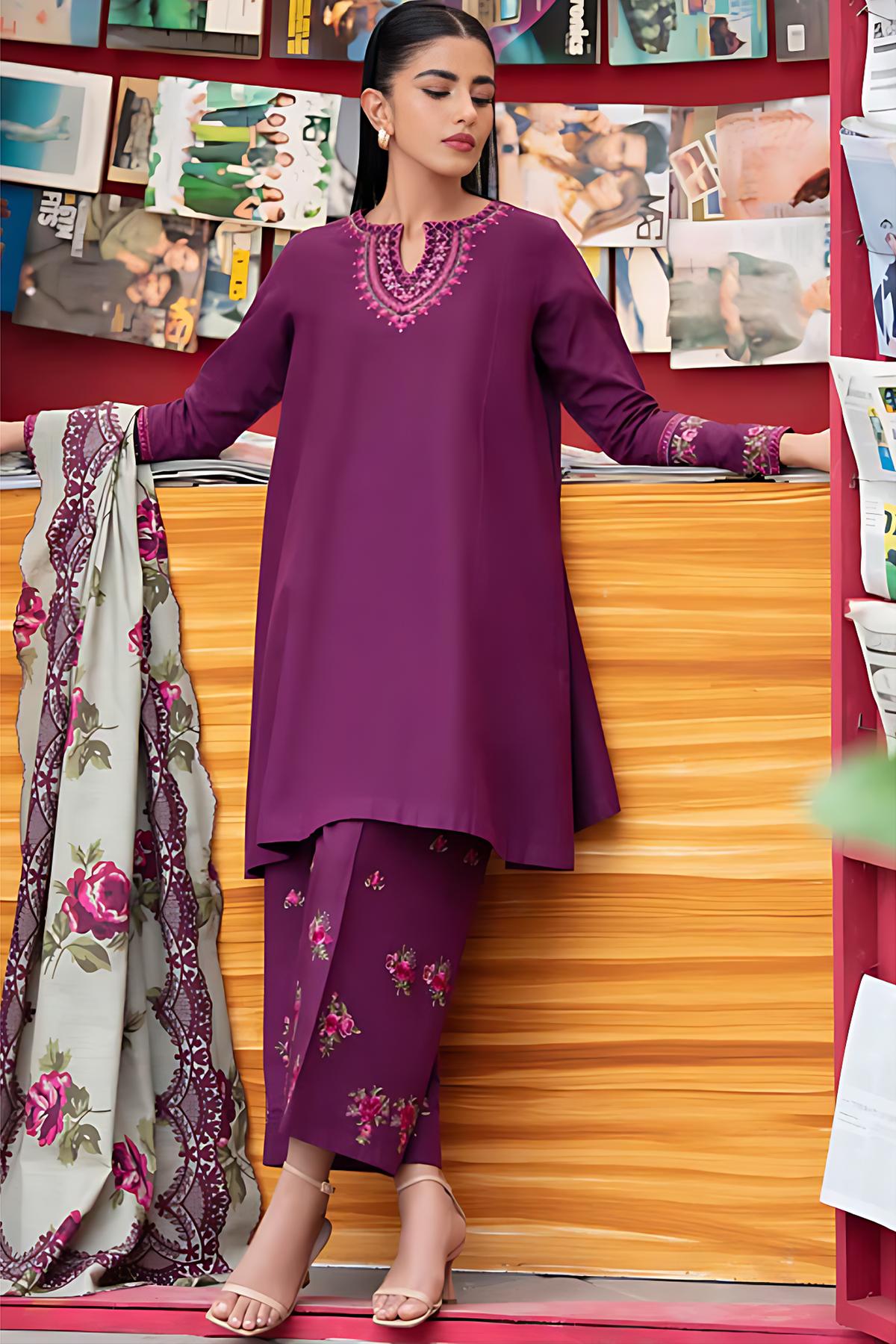 URGE Elegant Winter Dhanak 3PC Suit with Pashmina Shawl