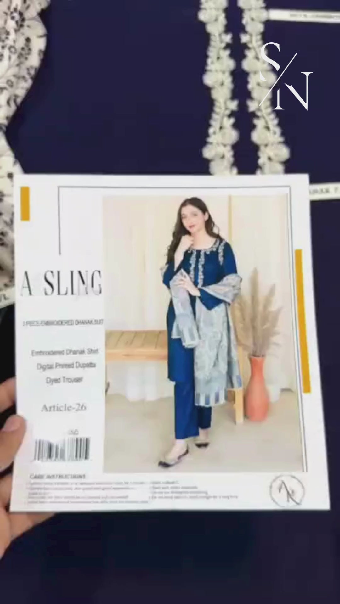 A Sling Winter Dhanak 3PC Suit with Embroidered Detailing & Pashmina Shawl