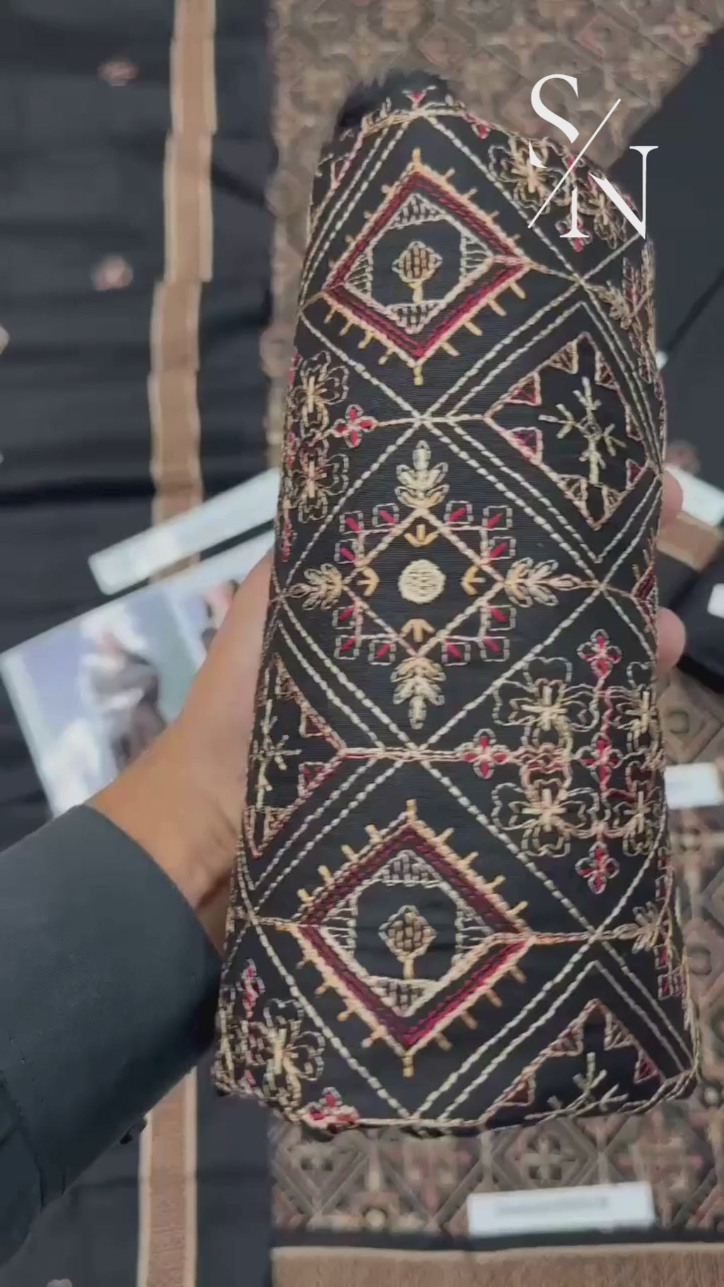 Bareeze Dhanak Embroidered Suit – Premium Dyed Winter 3PC